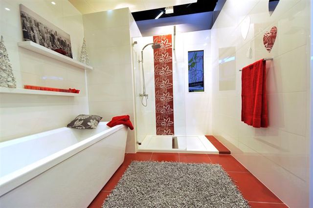 carrelage salle de bain bordeaux
